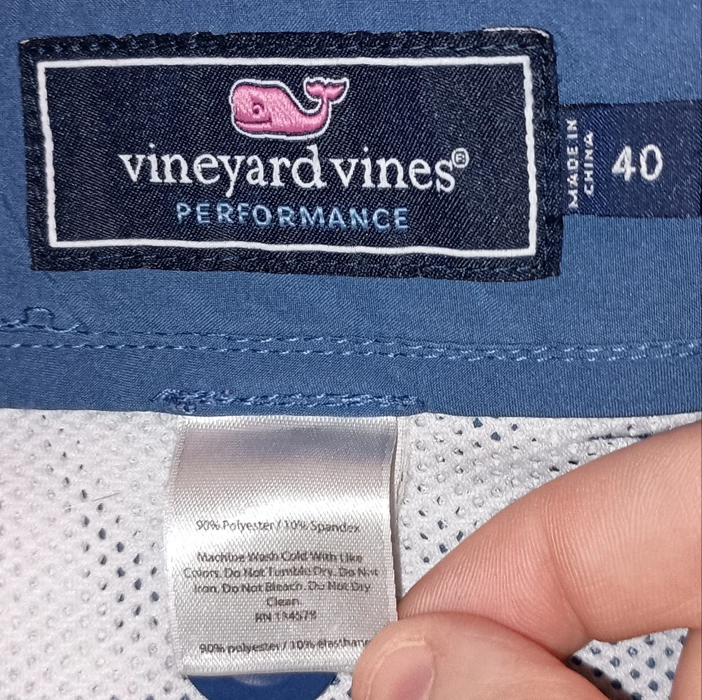 Mens Vineyard Vines Breaker Hybrid Performance Blue Shorts Size 41
